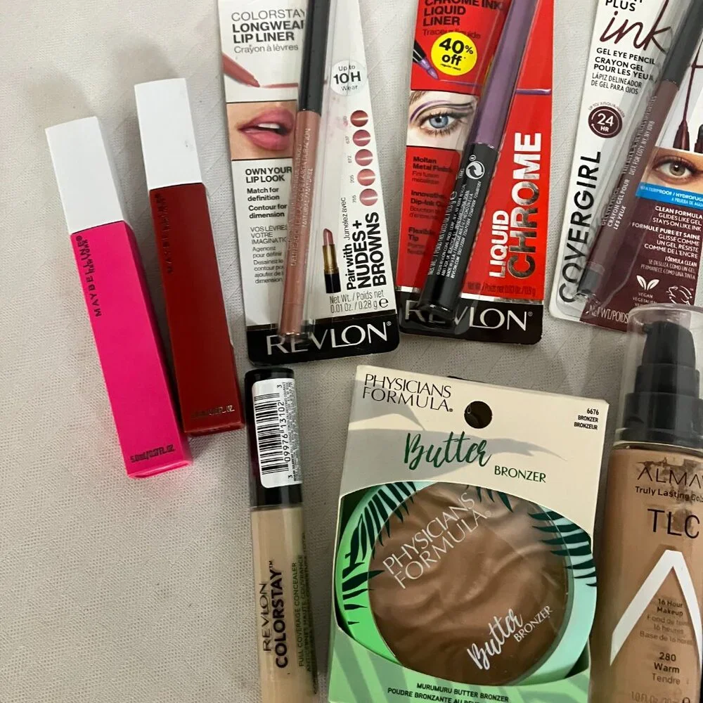Mixed Lot of 10 Branded Makeup Items Revlon CoverGirl Physicians Formula